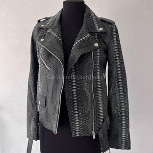 本物のパイソン柄ジャケット｜レディースモーターサイクルジャケット｜ユニークなレザー