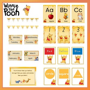 Könnte beinhalten: Eine Sammlung von Lernmaterialien zum Thema Winnie Puuh. Enthält Alphabetkarten mit Illustrationen, Zahlenkarten, Farbkarten und Formenkarten. Enthält auch Kalenderelemente und ein Motivationszitat.