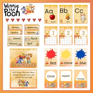 Op de afbeelding: Educatieve kaarten met Winnie de Poeh-thema. De kaarten tonen het alfabet, cijfers, dagen van de week, maanden, kleuren en vormen. De afbeelding bevat de tekst "Welcome" en een motiverende quote.