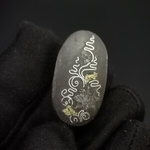 Japanese Karakusa Scroll Pattern Single Kashira for Katana Wakziashi Edo Period Antique G052