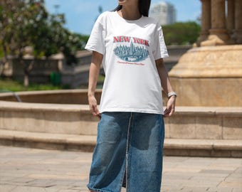 Vintage New York Skyline Graphic Tee Retro NYC Oversized Urban Streetwear Shirt