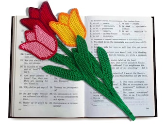 044 Crochet Pattern - Tulip flower Applique, Bookmark or decor - Amigurumi PDF file by Zabelina Etsy