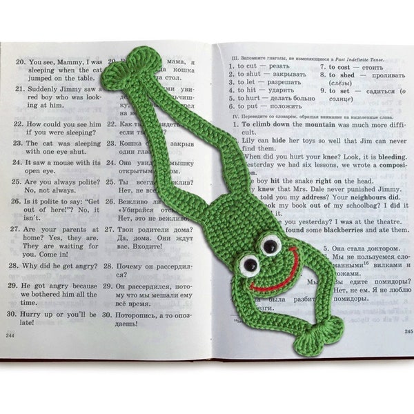 061 Crochet Pattern Frog Applique, Bookmark or decor - Amigurumi - PDF file by Zabelina Etsy