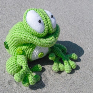 013 Crochet Pattern - Frog Kvolya toy with wire frame - Amigurumi - PDF file by Pertseva Etsy