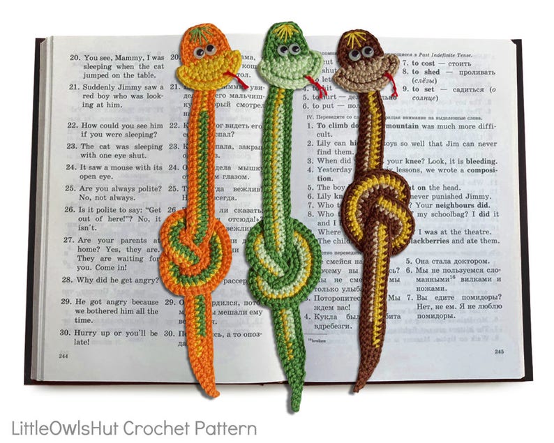 014 Crochet Pattern Snake Boa Applique Bookmark or Decor Etsy