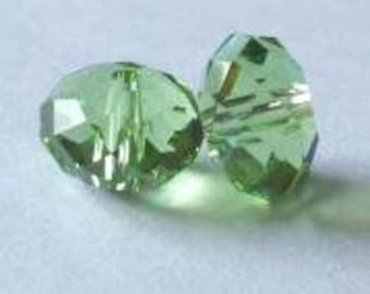 4 SWAROVSKI 5040 Donut Crystal Beads 8mm PERIDOT