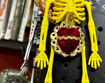 Magnetic Skeleton for all Seasons
