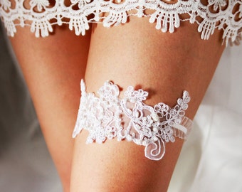 Wedding Garter Bridal Garter Lace Garter - Vintage Inspired Lace Garter Ivory Garter - Toss Garter Prom Garter Rustic Garter Beaded Garter