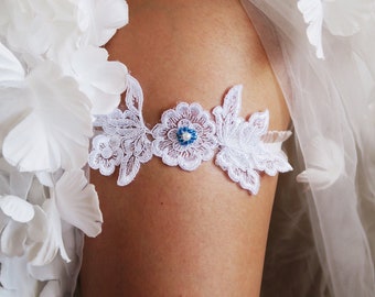 Something Blue Bridal Garter Wedding Garter Lace Garter Flower Garter - Pearls Beaded Garter Belt - White Floral Garter Rustic Boho