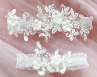 Wedding Garter Set Bridal Garter - Keepsake Garter Toss Garter Included - Ivory Garter Lace Garter Vintage Garter Set