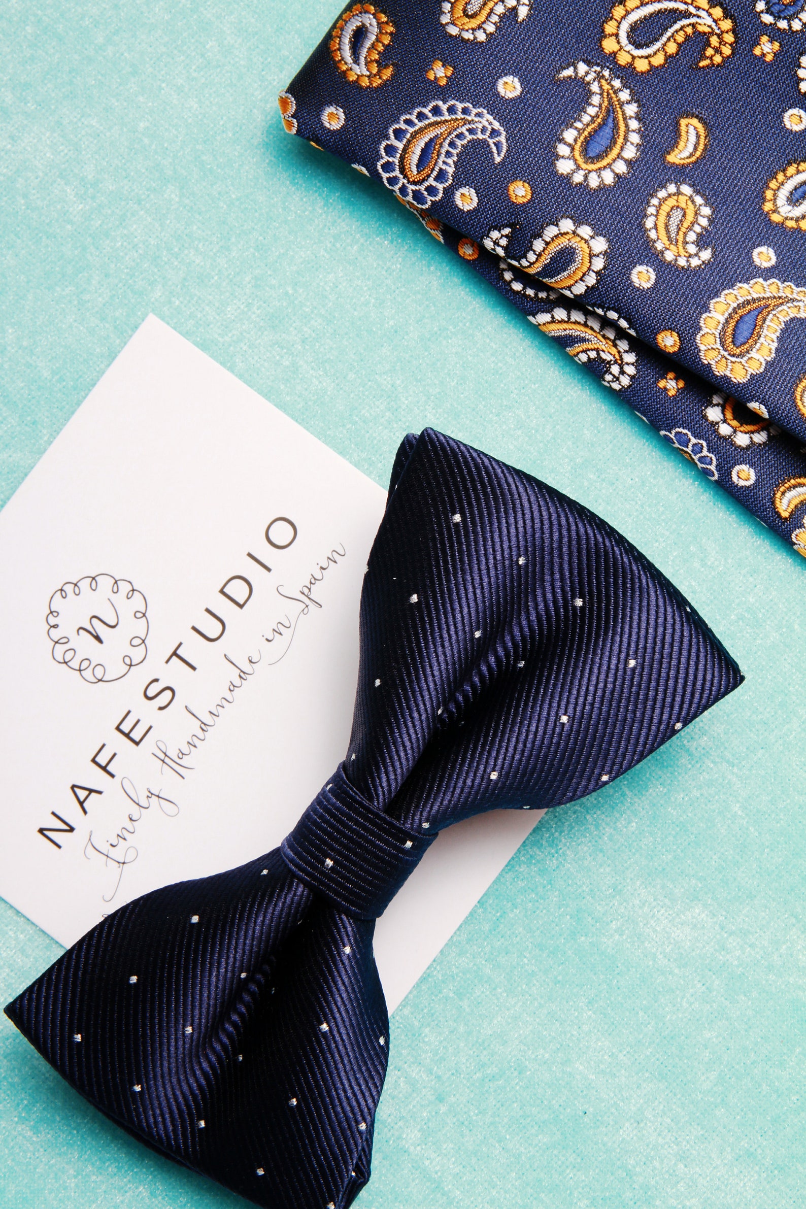 mens bow tie pre tied