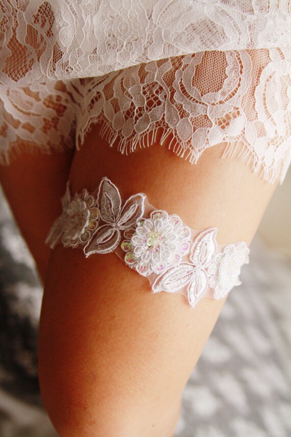 Bridal Garter Wedding Garter Belt Beaded Lace Garter Belt Etsy