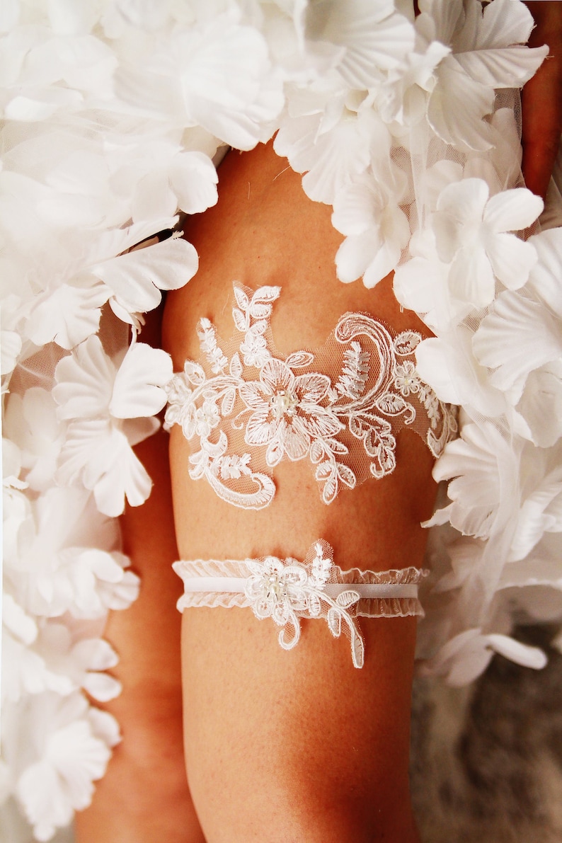 Wedding Garter Set Bridal Garter Ivory Lace Garters Etsy