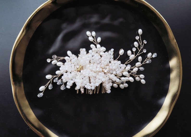 Wedding Headpiece Bridal Flower Hair Comb Bridal Hair Accessories Bridal Headpiece Flower Hair Comb Bridal Comb Bridal Shower Gift