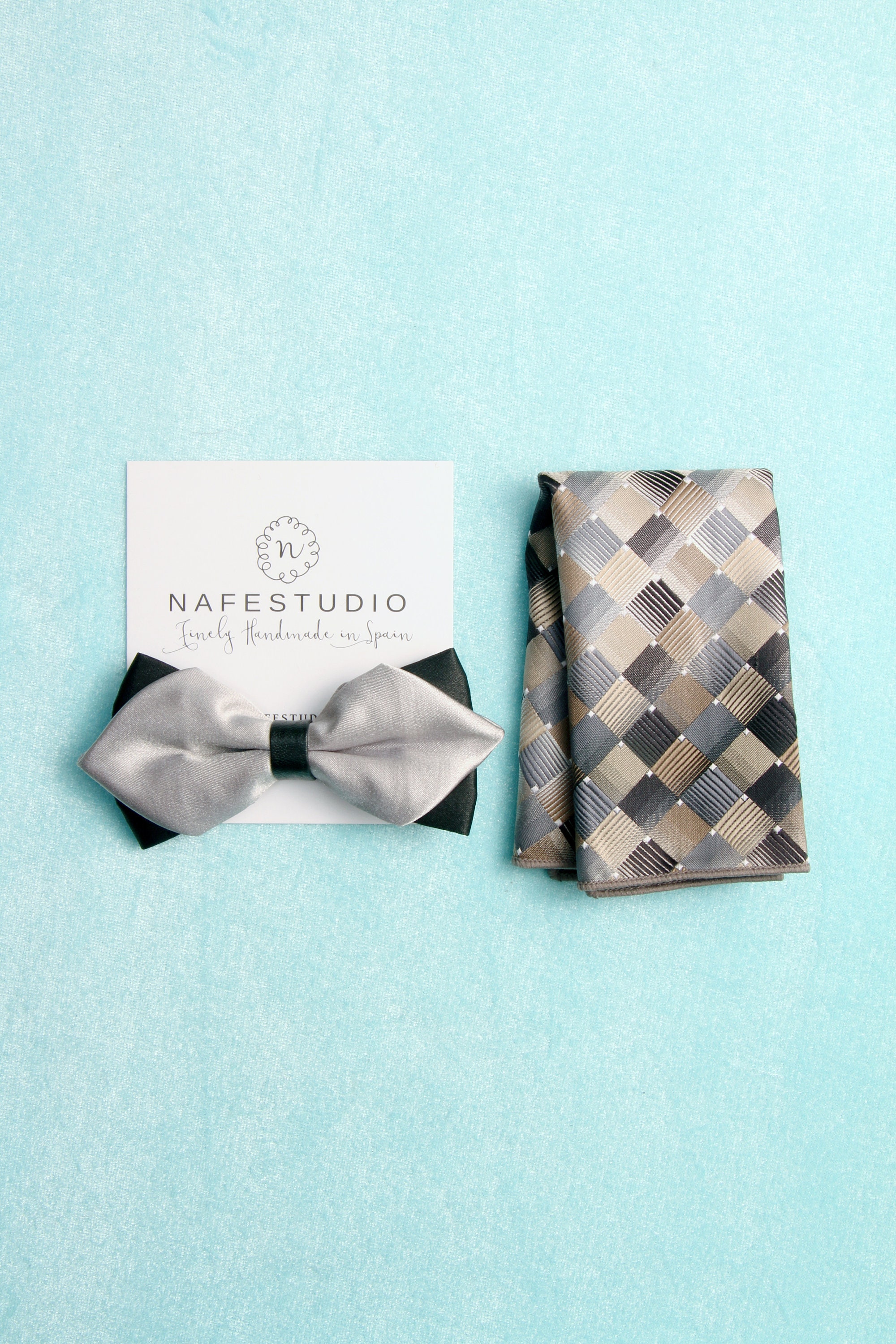 mens bow tie pre tied