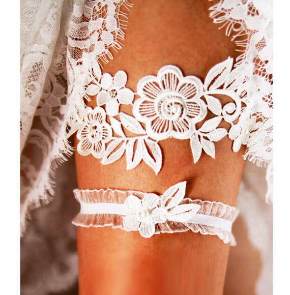 Wedding Toss Garter Lavender And Ivory Lace Toss Garter Toss Garter Bridal garter