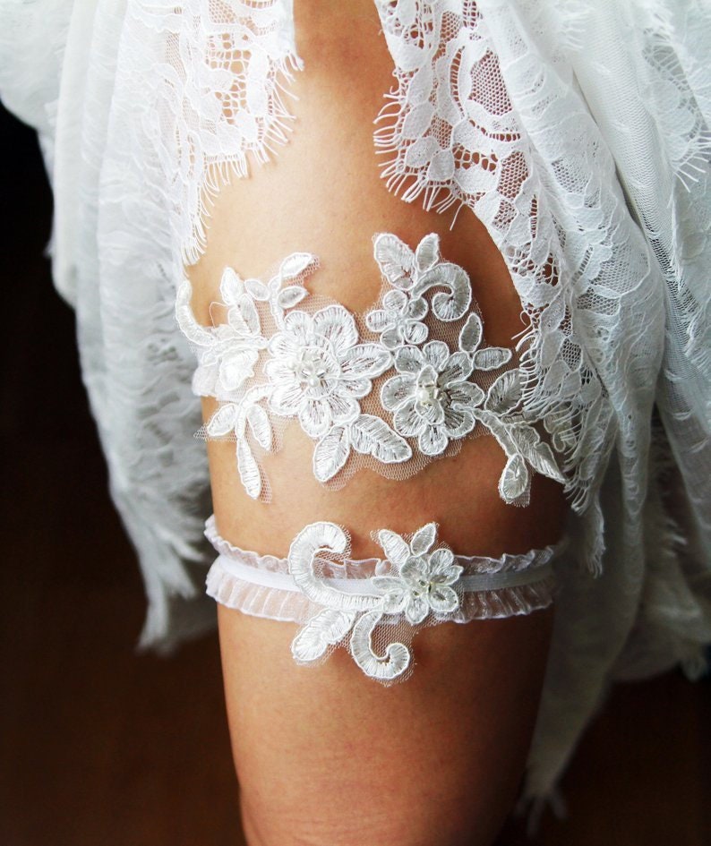 GARTER BELT-LIKE VERY SHORT CORSET(WHITE × WHITE)