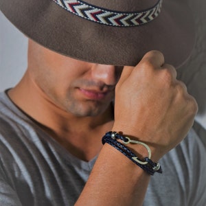 Men&#39;s Leather Fish Hook Bracelet: Pewter Clasp, Double Wrap