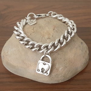 Pulsera apilable de cadena maciza chapada en plata de ley: dije de candado, eslabón de 10 mm