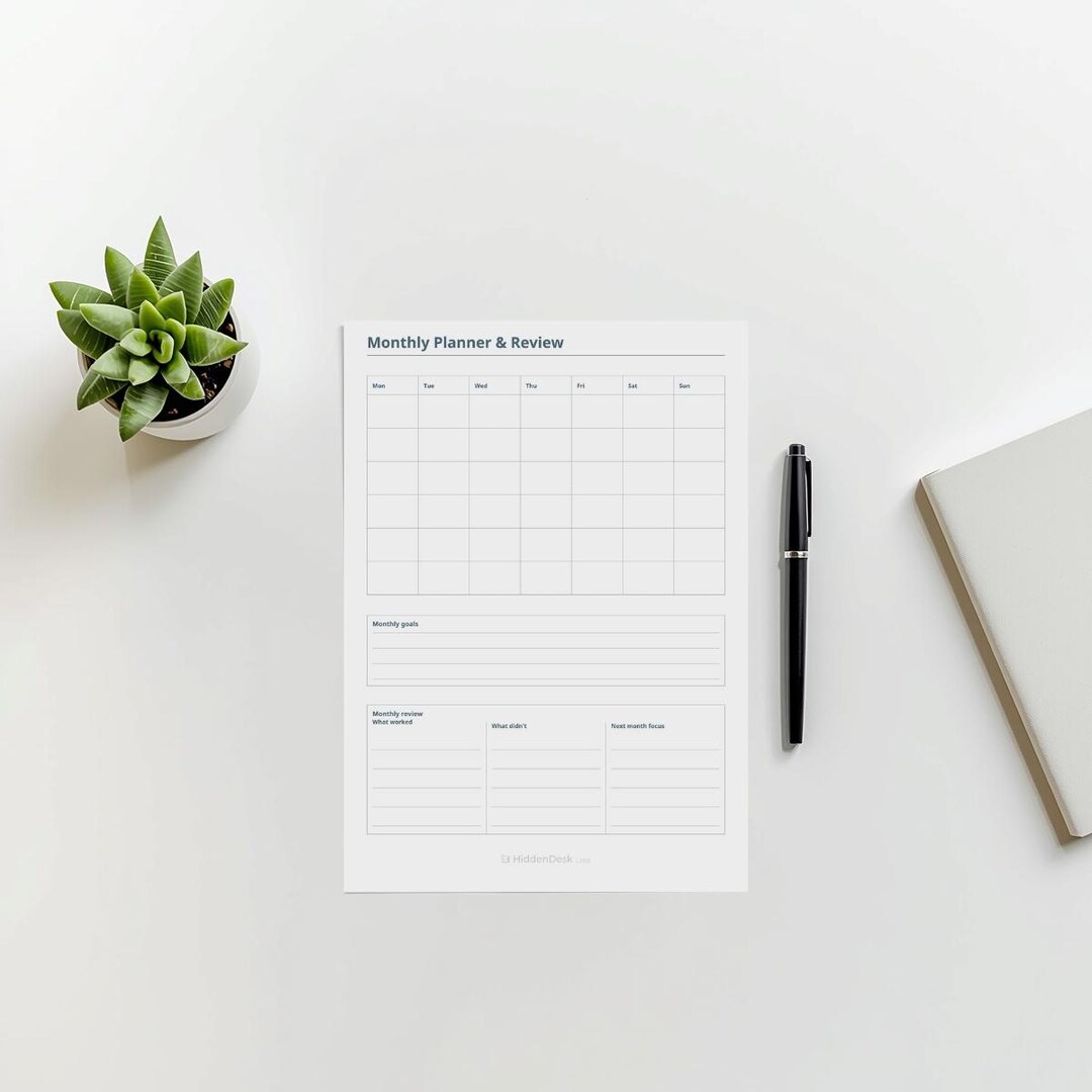 Minimalist Monthly Planner Printable | Undated Monthly Overview
