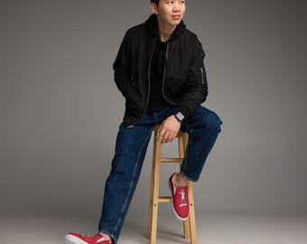 Red Men’s slip-on canvas shoes