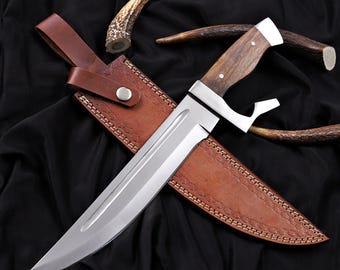 Cuchillo Bowie de acero de alto carbono hecho a mano, ideal para acampar y actividades al aire libre. Incluye funda de cuero.