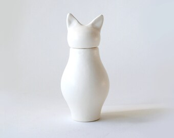 Basst Cat Urn- Matte White