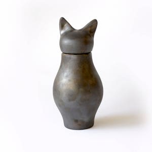 Basst Cat Urn - Rhodium