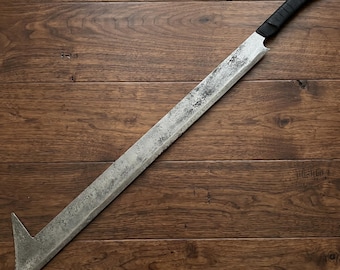 Uruk-Hai Scimitar Swords from The Lord of the Rings