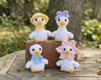 Duck Crochet Pattern, Amigurumi Goose PDF, Chunky Duckling Plushie, Cute Bird Toy with Clothes, Kawaii Chick Tutorial, Animal Hat Bow Craft
