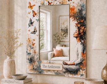 Miroir mural yoga personnalisé, miroir avec nom de famille personnalisé, décoration papillon, décoration de salle de méditation, cadeau spirituel bohème