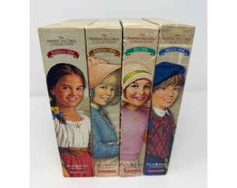 Colección American Girl, caja de 4 libros, 24 títulos: Josefina, Kirsten, Kit y Molly (tapa blanda).