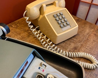 Working Western Electric Tone Telephone with Amplified Handset, AT&T amplified, Push Dial phone, Ivory, pale yellow