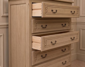 Light Oak 5-Drawer French Country Dresser, Carved Wood Storage Cabinet