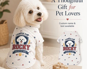 Camiseta personalizada para cachorro com nome, camiseta personalizada para pet, roupa para cachorro universitário, roupa preppy para cachorro, presente para cachorro pequeno