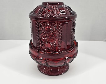 Vintage Indiana Glass Stars and Bars Fairy Lamp Rubinröd Blixtande Över Amber 15 cm