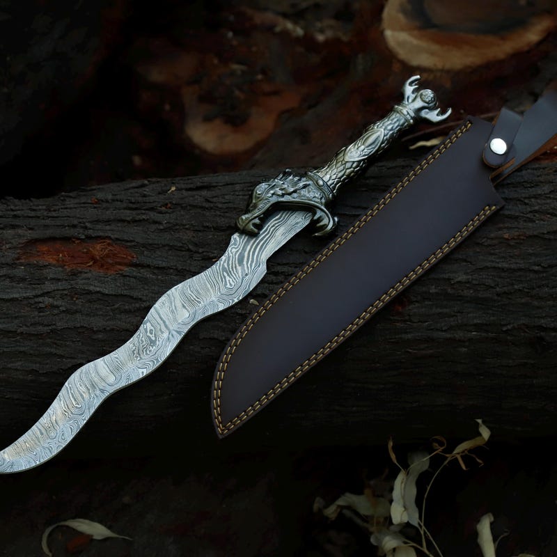 Fantasy Themed Daggers - Etsy