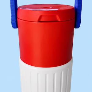 Porta lattine sottile da 355 ml / Completamente personalizzabile / Stampato in 3D