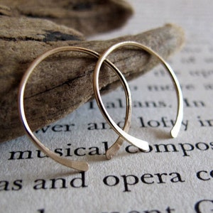 Open Gold Hoop Earrings 18mm, 20mm, 24mm 14K Gold Filled Hoops Simple Dainty Everyday Earrings, Minimalist Jewelry, Small, Medium Sizes