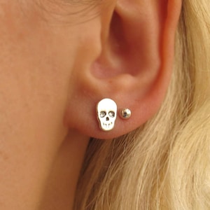 Silver Skull Studs - Sterling Silver Skull Earrings - Rocker Earrings - Gothic Earrings - tiny skull post earrings - Punk Stud Earring