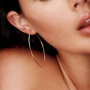 Gold Curved Wire Threader Earrings 2 inch Gold Filled Smooth Earrings Wishbone Earrings Boho Jewelry Minimalist Jewelry Elegant Earrings