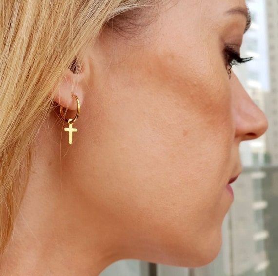 Amazon.com: 14K Gold Diamond Cross Earrings Women/Cross Earrings for Men,  Solid Gold Ball Post Stud Drop Dangle Earrings, Real Diamond Earrings for  Women or Men (14K Yellow Gold, Single Earring) : Handmade