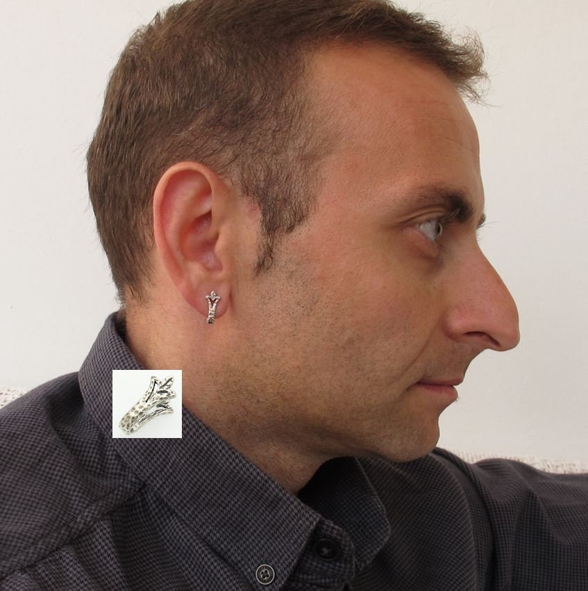 Earing for guys deals