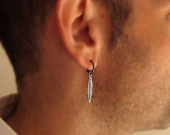 Mens Earring, Single Feather Earring for Men, Unisex Design Black Hoop Dangling Earring, Mens Hoops Men's Jewelry goth Gothic Birthday Gift