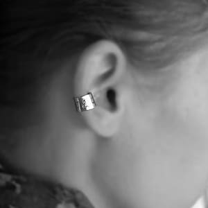 Sterling Silver Initial Ear Cuff Cartilage Earring Personalized Ear Band Helix Endless Ring for her Personalized Custom Engraved EarCuff
