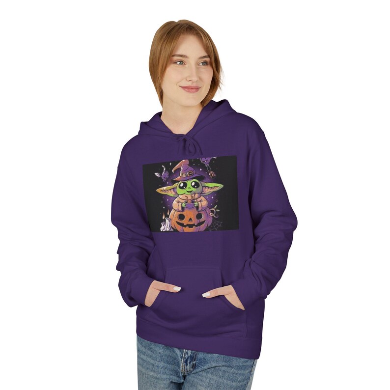 Baby Yoda Hexe Kürbis Hoodie | Halloween Grogu Illustration Hoodie Bild 2