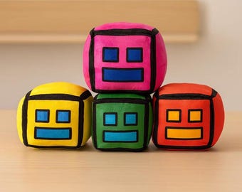 Boneco de Pelúcia Geometric Dash Sprint, Brinquedo de Abraço Colorido Inspirado no Jogo, Almofada de Pelúcia Macia com Personagem
