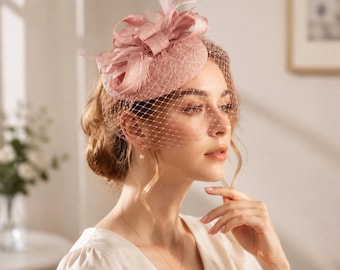 Cappello fascinator rosa, veletta a gabbia color rosa antico con fiocco / Kentucky Derby, matrimonio, tea party