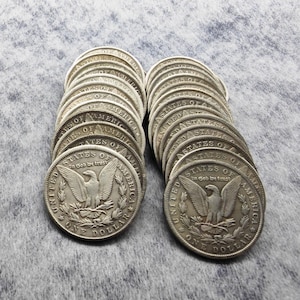 Juego de 13 monedas de un dólar de Carson City (1878-1921), regalo ideal para coleccionistas de monedas estadounidenses.