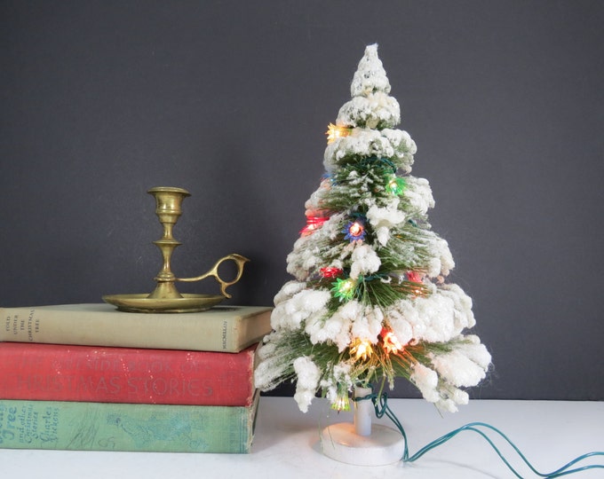 Vintage Lighted Christmas Tree // Mid Century Bottle Brush Style